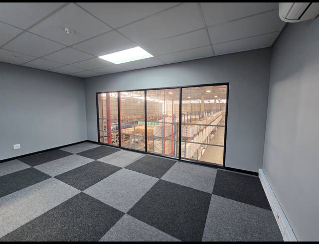 6,569M² WAREHOUSE TO LET IN BELLVILLE SOUTH INDUSTRIA